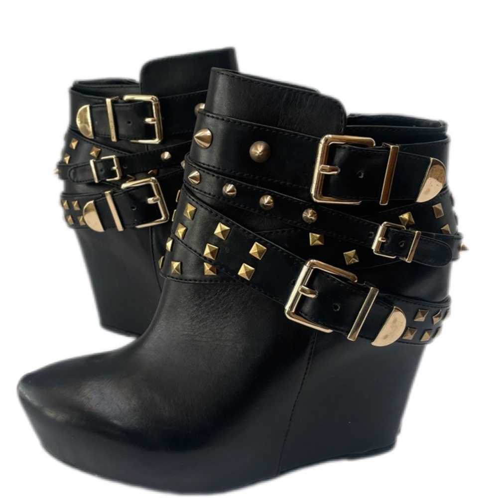 BCBGeneration | Gold and Black | Wedge Ankle Boots with Straps | 8.5